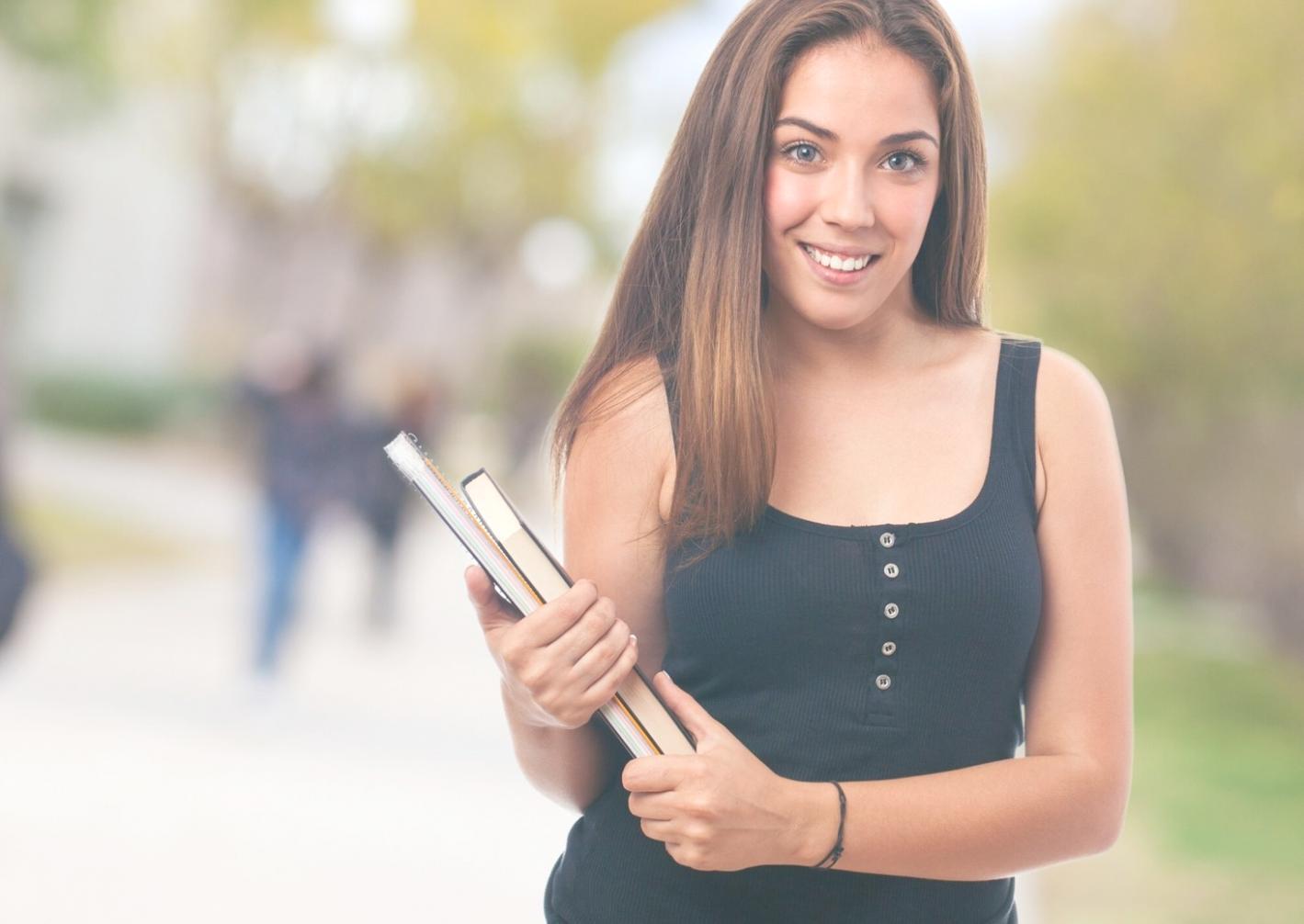 Séance de formation en analyse financière avec graphiques et données